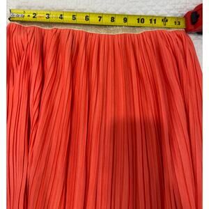 Apt. 9 pleated Coral Skirt with Gold Lame' waistband Size XS Flare